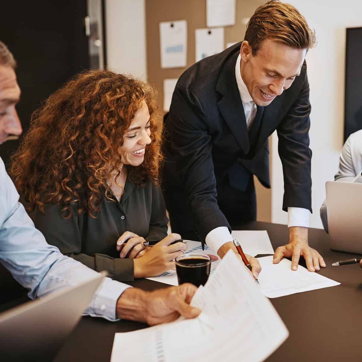 Services 6 Atvilagitas3 scaled - Tantusz Invest Zrt.